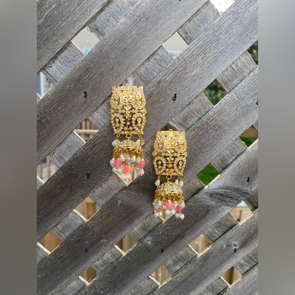 Light weight Earrings - Indian Jewelry - Picture 2 of 4